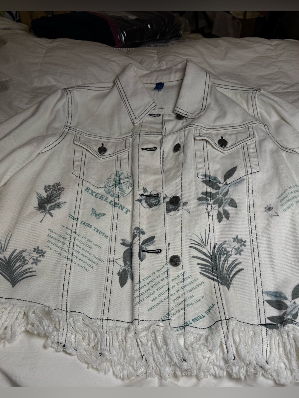 LIEBO Botanical Floral Print White Denim Trucker Jacket Frayed Hem Excellent